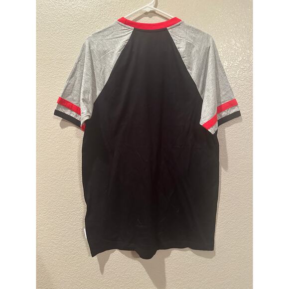 NWT Disney Parks Her Universe Marvel Team Jersey tee Sz M - Picture 4 of 4